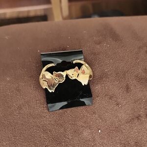 Kitty/Cat Super Shiny, Golden Pierced earrings. Vintage